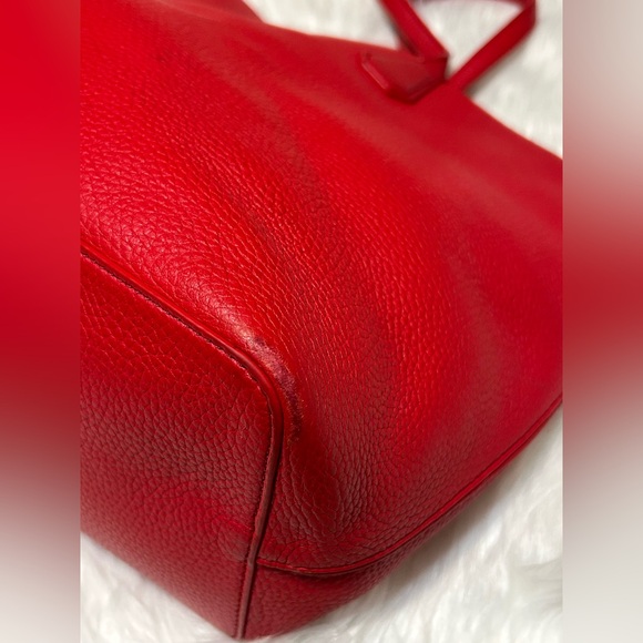 Tory Burch Brody Liberty Red Leather Tote - Picture 6 of 14